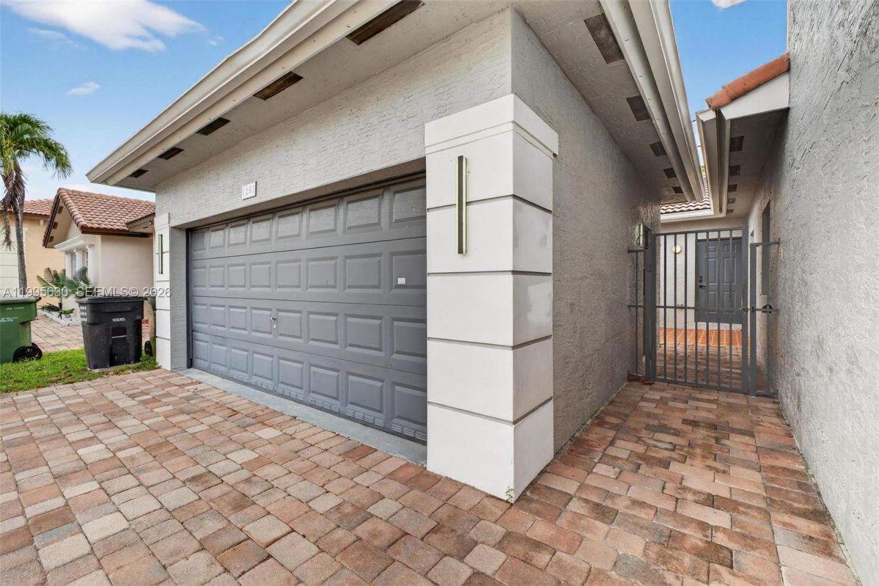 1281 NE 41st Pl , Homestead, FL 33033 Photo