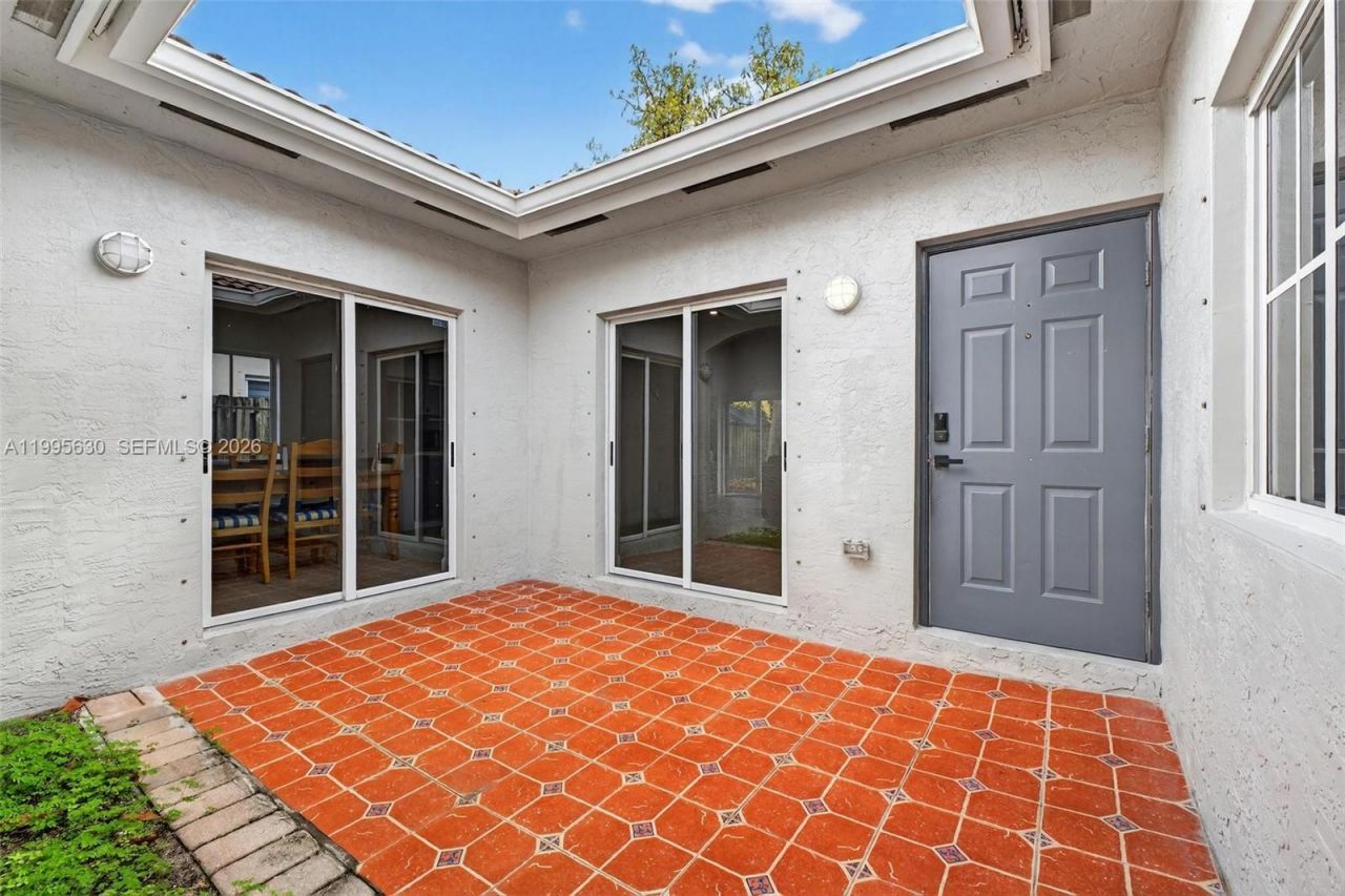 1281 NE 41st Pl , Homestead, FL 33033 Photo