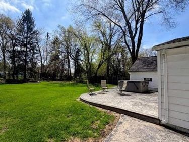 8420 Pacton Drive, Shelby Twp, MI 48317