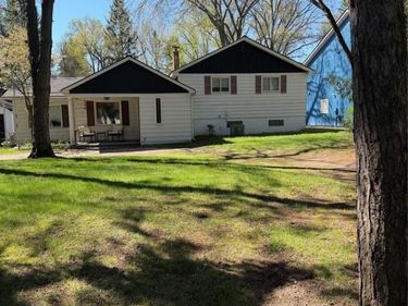 8420 Pacton Drive, Shelby Twp, MI 48317