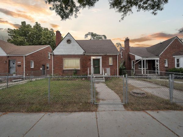 17360 Mansfield Street, Detroit, MI 48235