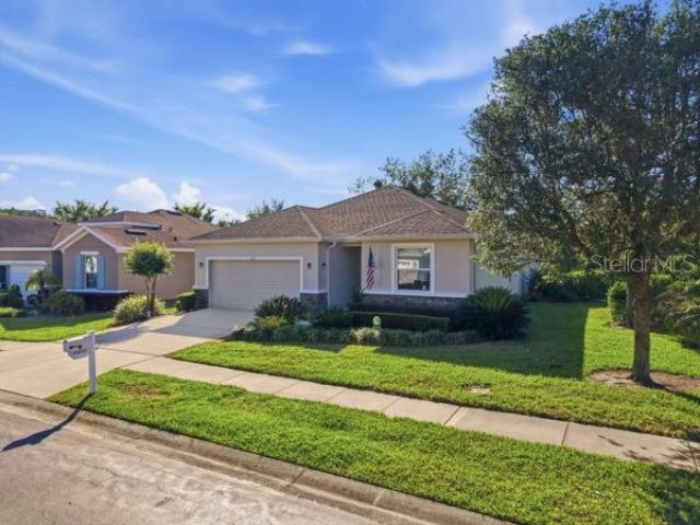 11215 Paradise Point Way, New Port Richey, FL 34654 Photo
