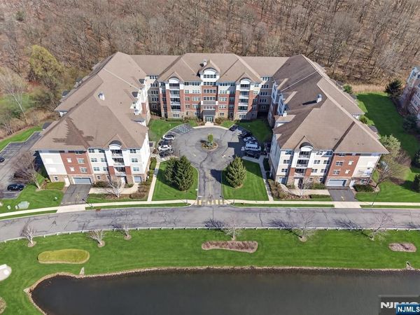 5205 Warrens Way 205, Unit 205, WANAQUE, NJ 07465