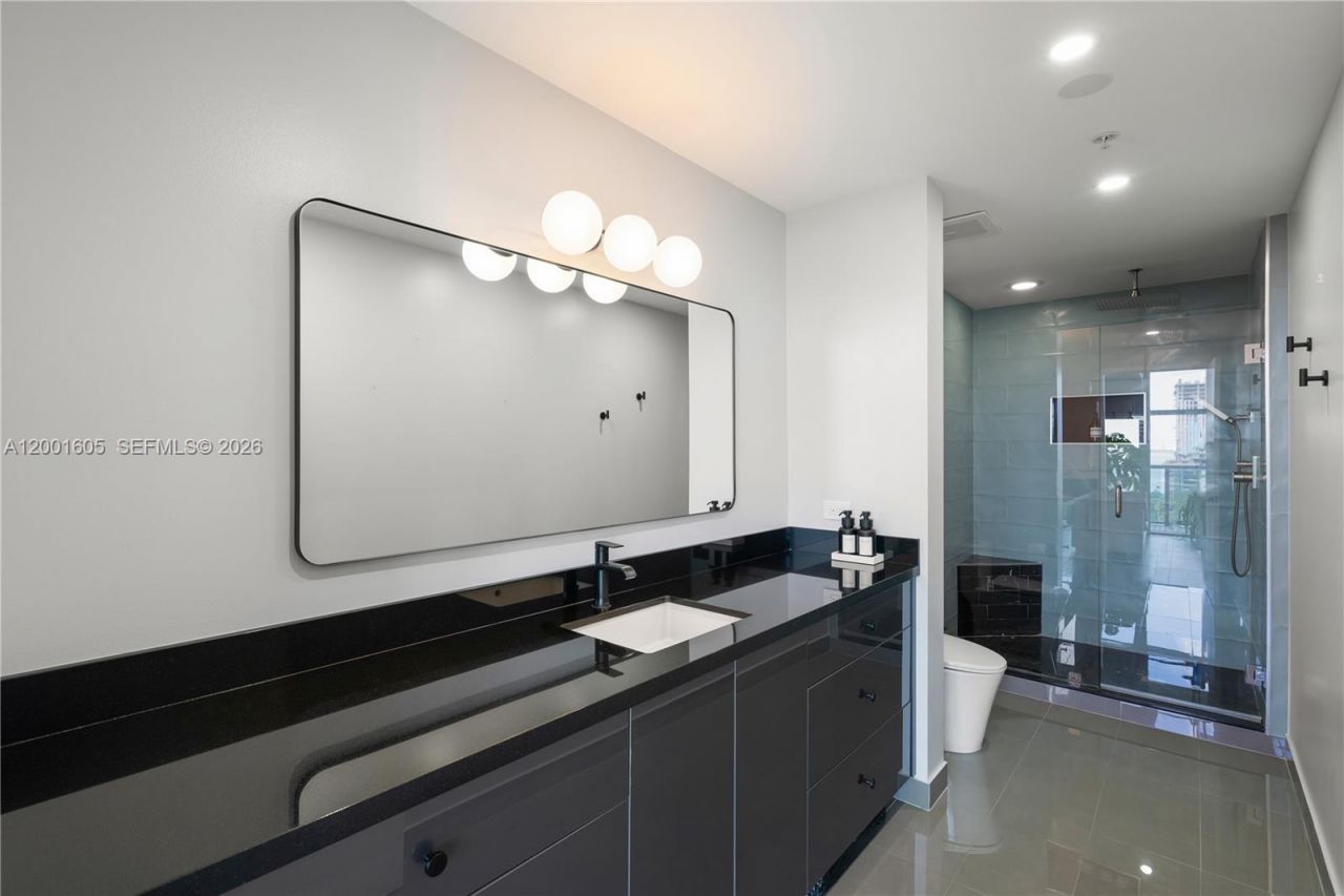 3301 NE 1st Ave , Unit H1215, Miami, FL 33137 Photo