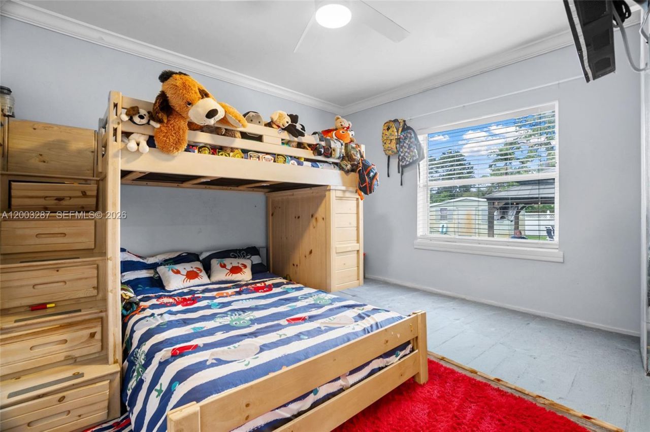 899 E Country Club Cir , Plantation, FL 33317 Photo