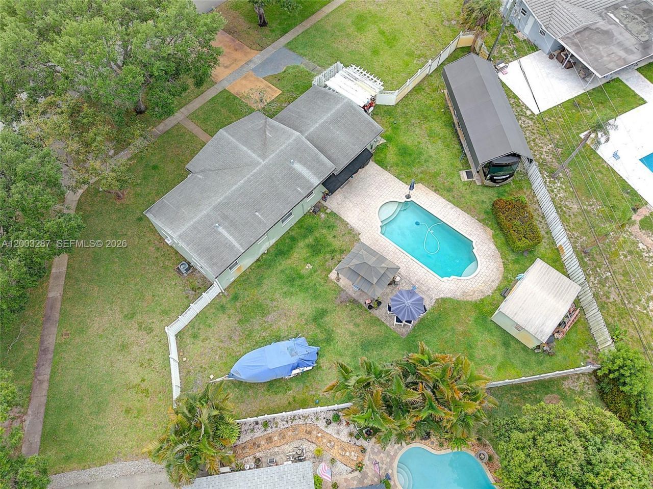 899 E Country Club Cir, Plantation, FL 33317 Photo