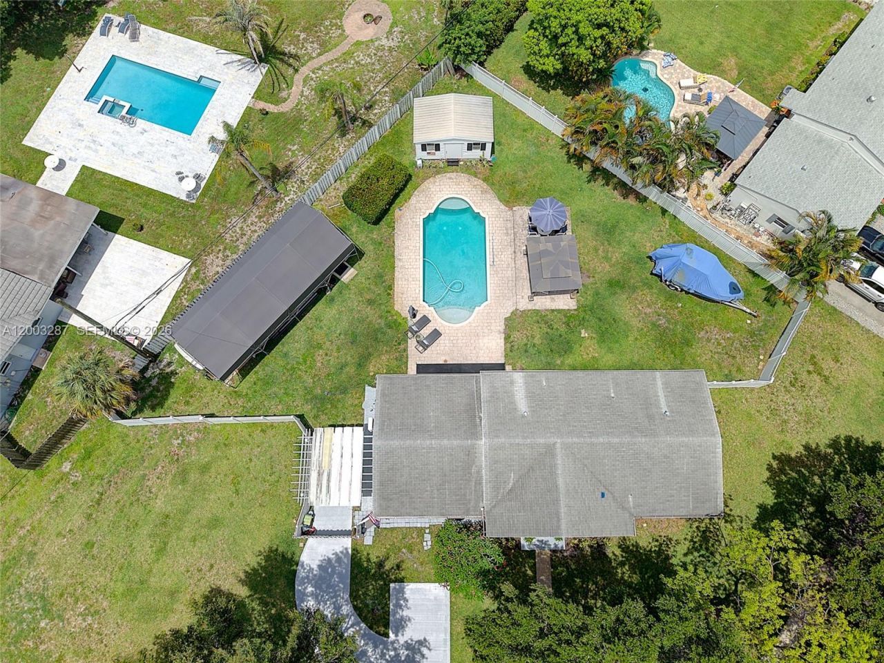 899 E Country Club Cir, Plantation, FL 33317 Photo