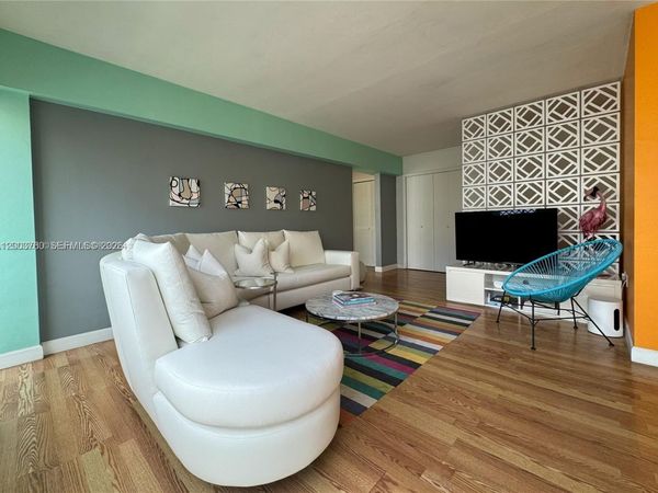 1400 Pennsylvania Ave , Unit 8, Miami Beach, FL 33139