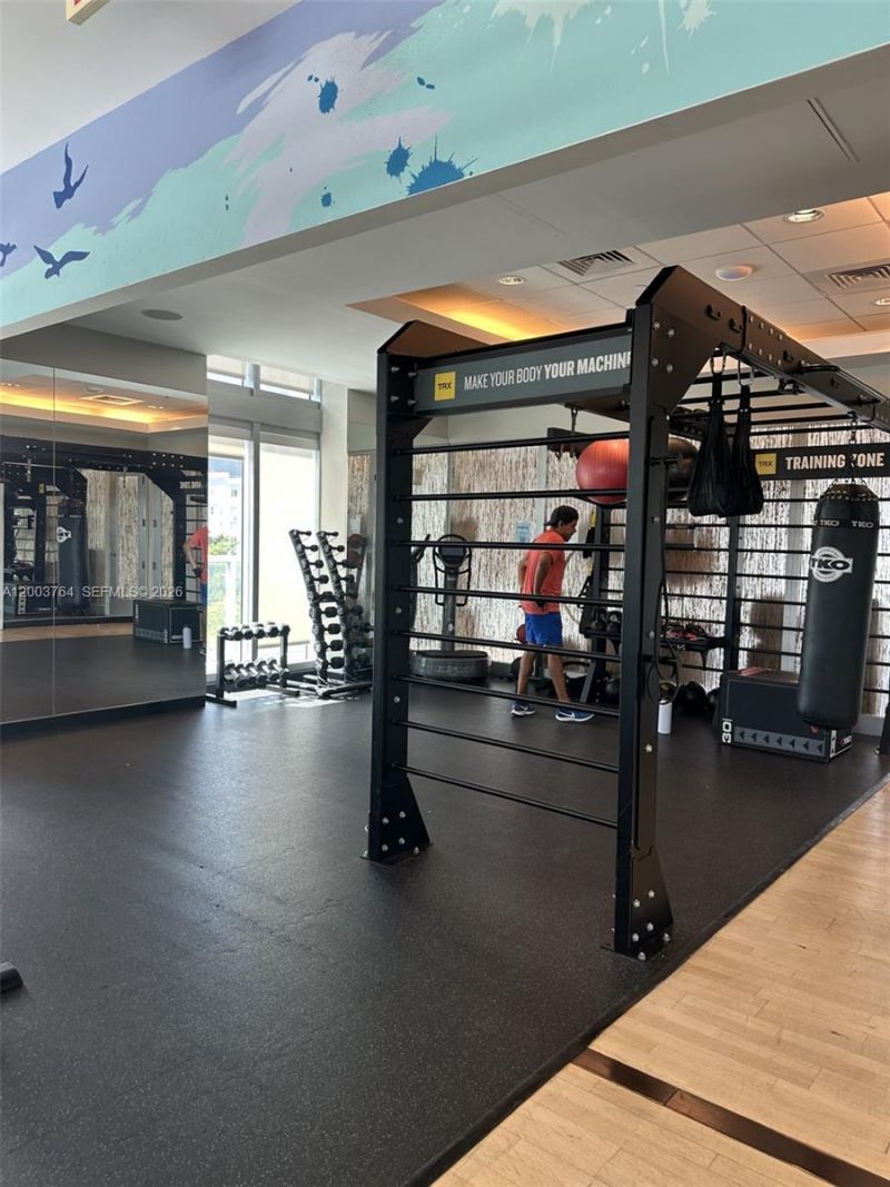 79 SW 12th St , Unit 2106-S, Miami, FL 33130 Photo