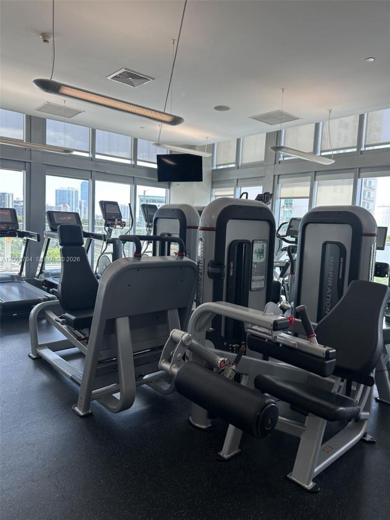 79 SW 12th St , Unit 2106-S, Miami, FL 33130 Photo