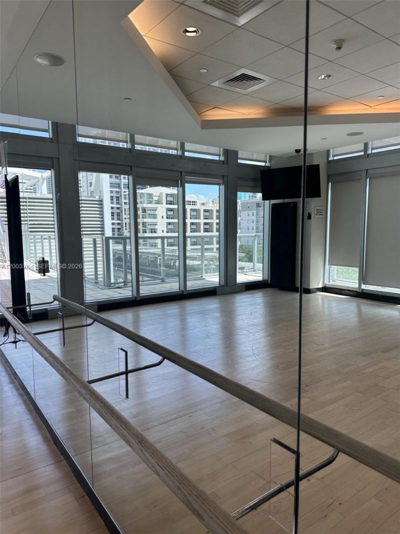 79 SW 12th St , Unit 2106-S, Miami, FL 33130 Photo