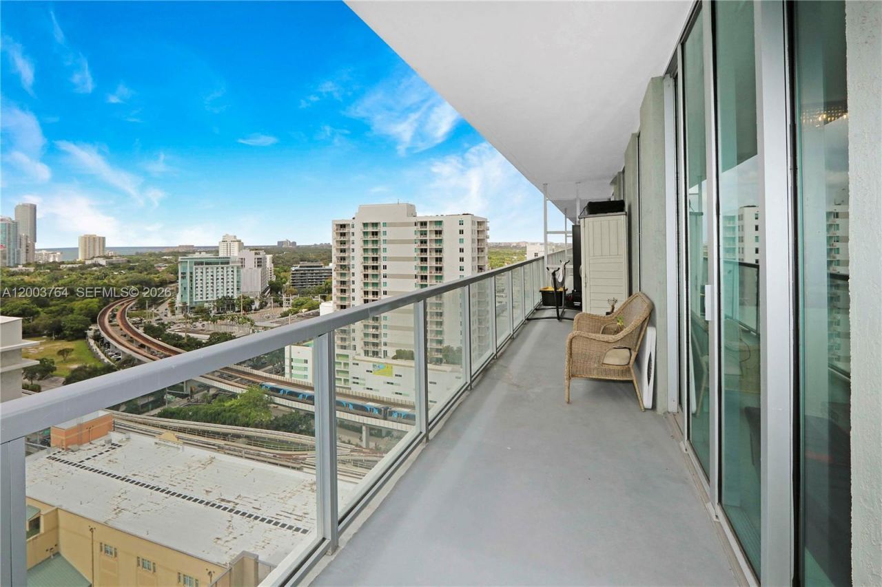 79 SW 12th St , Unit 2106-S, Miami, FL 33130 Photo