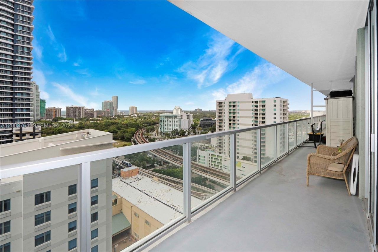 79 SW 12th St , Unit 2106-S, Miami, FL 33130 Photo