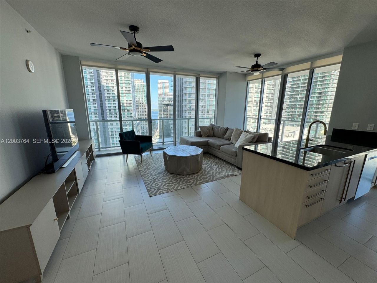 79 SW 12th St , Unit 2106-S, Miami, FL 33130 Photo
