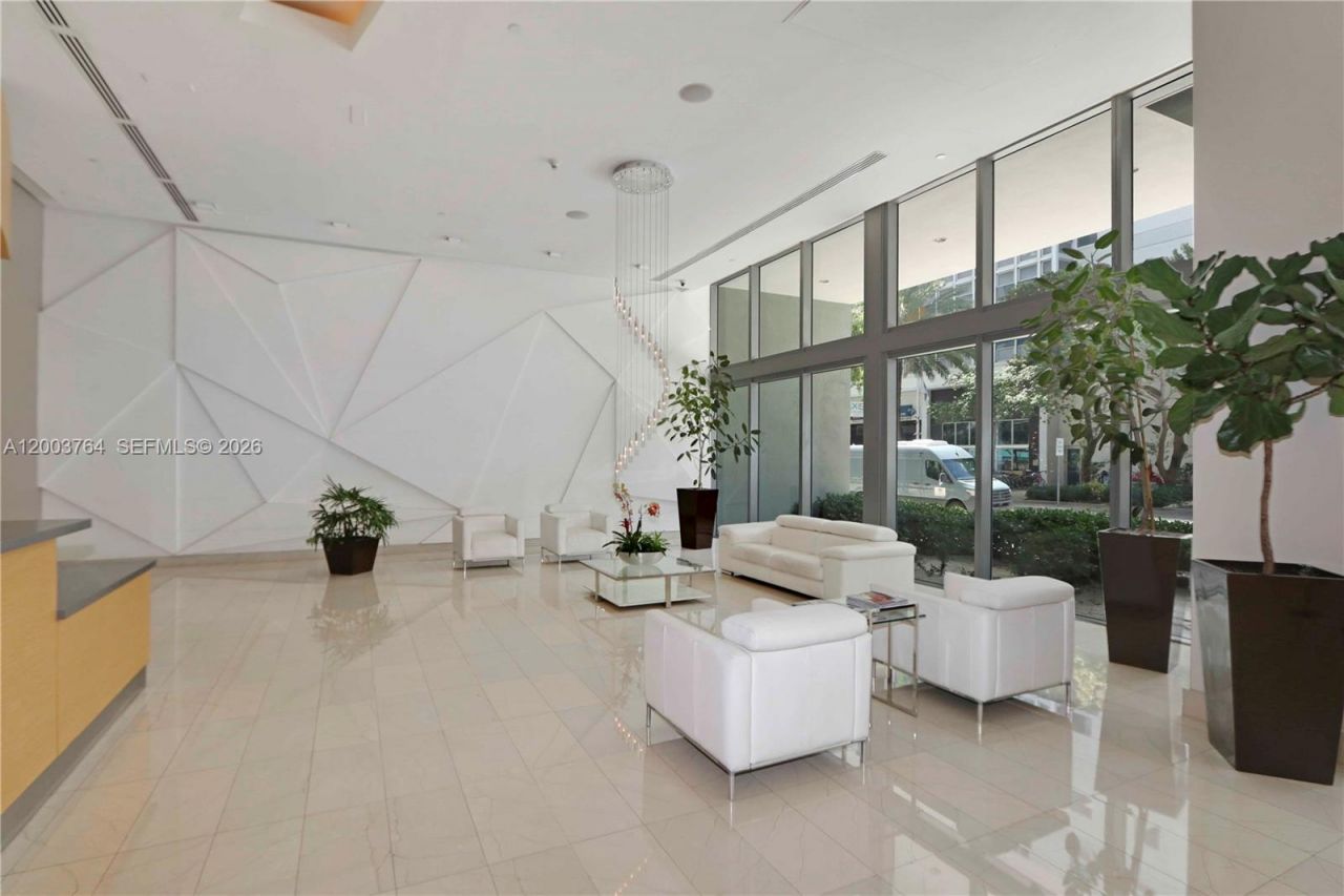 79 SW 12th St , Unit 2106-S, Miami, FL 33130 Photo