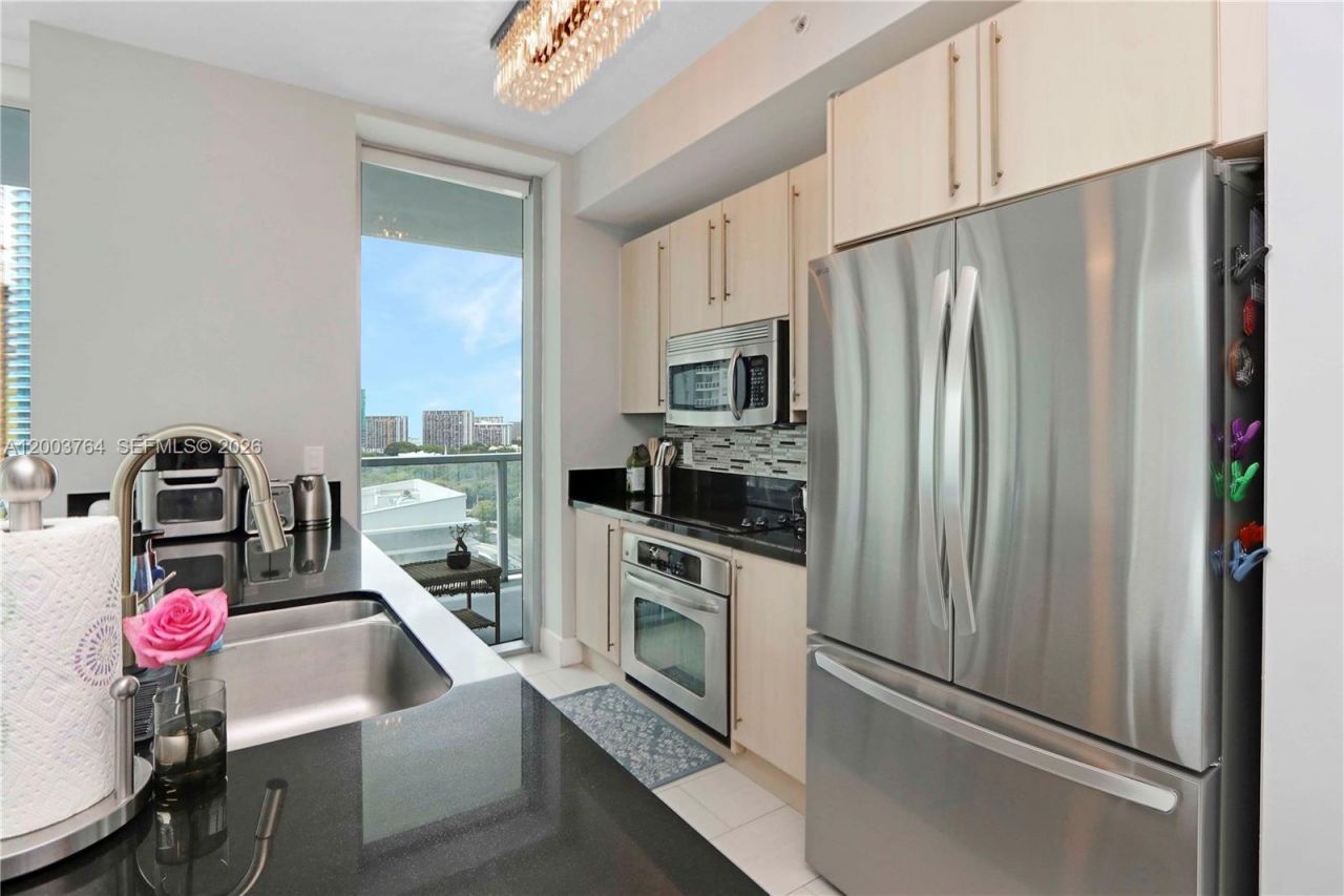 79 SW 12th St , Unit 2106-S, Miami, FL 33130 Photo