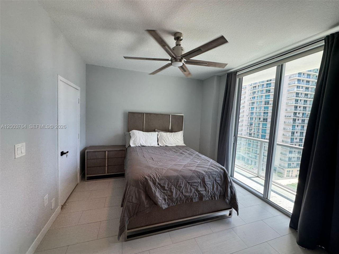 79 SW 12th St , Unit 2106-S, Miami, FL 33130 Photo