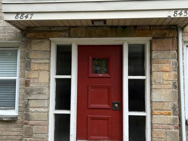 8847 La Crosse Avenue , Unit 204, Skokie, IL 60077