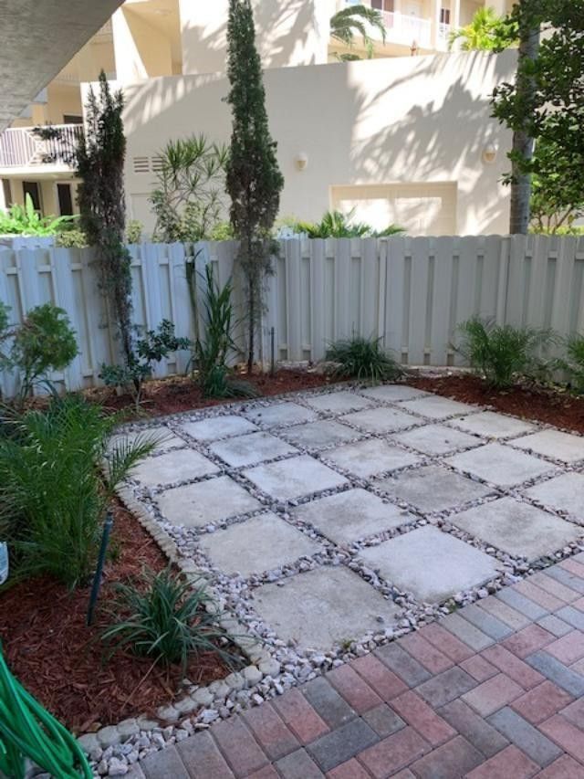 3500 Oaks Clubhouse Drive, Pompano Beach, FL 33069 Photo