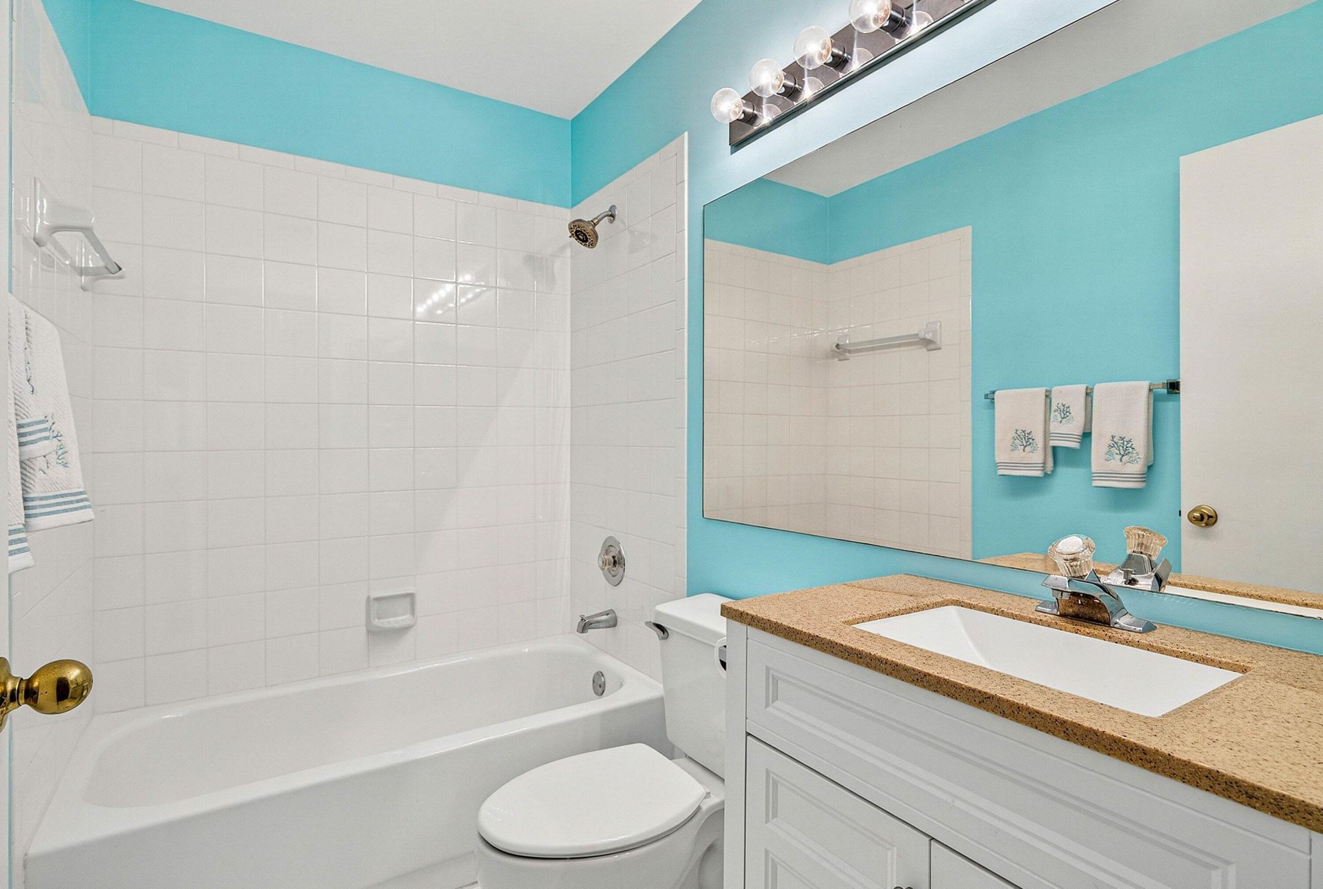 5315 Monterey Circle, Unit F, Delray Beach, FL 33484 Photo