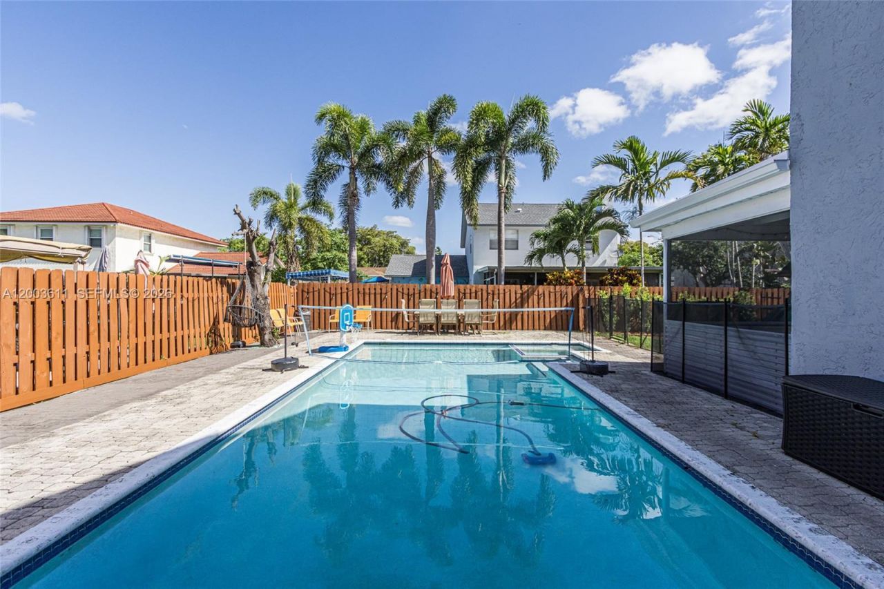 7941 NW 3rd Pl , Plantation, FL 33324 Photo