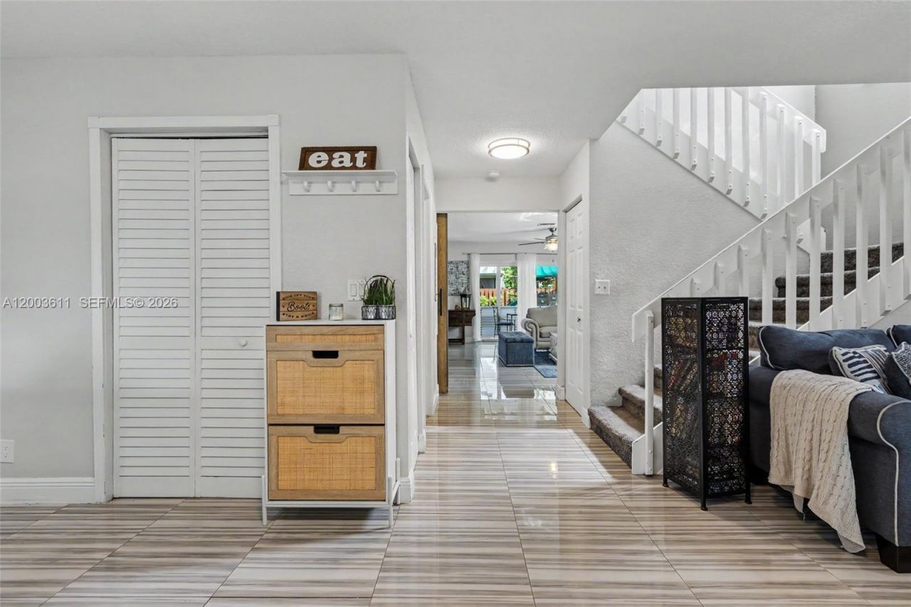 7941 NW 3rd Pl, Plantation, FL 33324 Photo