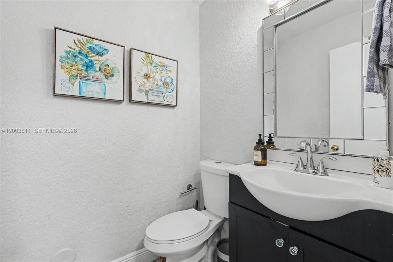 7941 NW 3rd Pl , Plantation, FL 33324 Photo