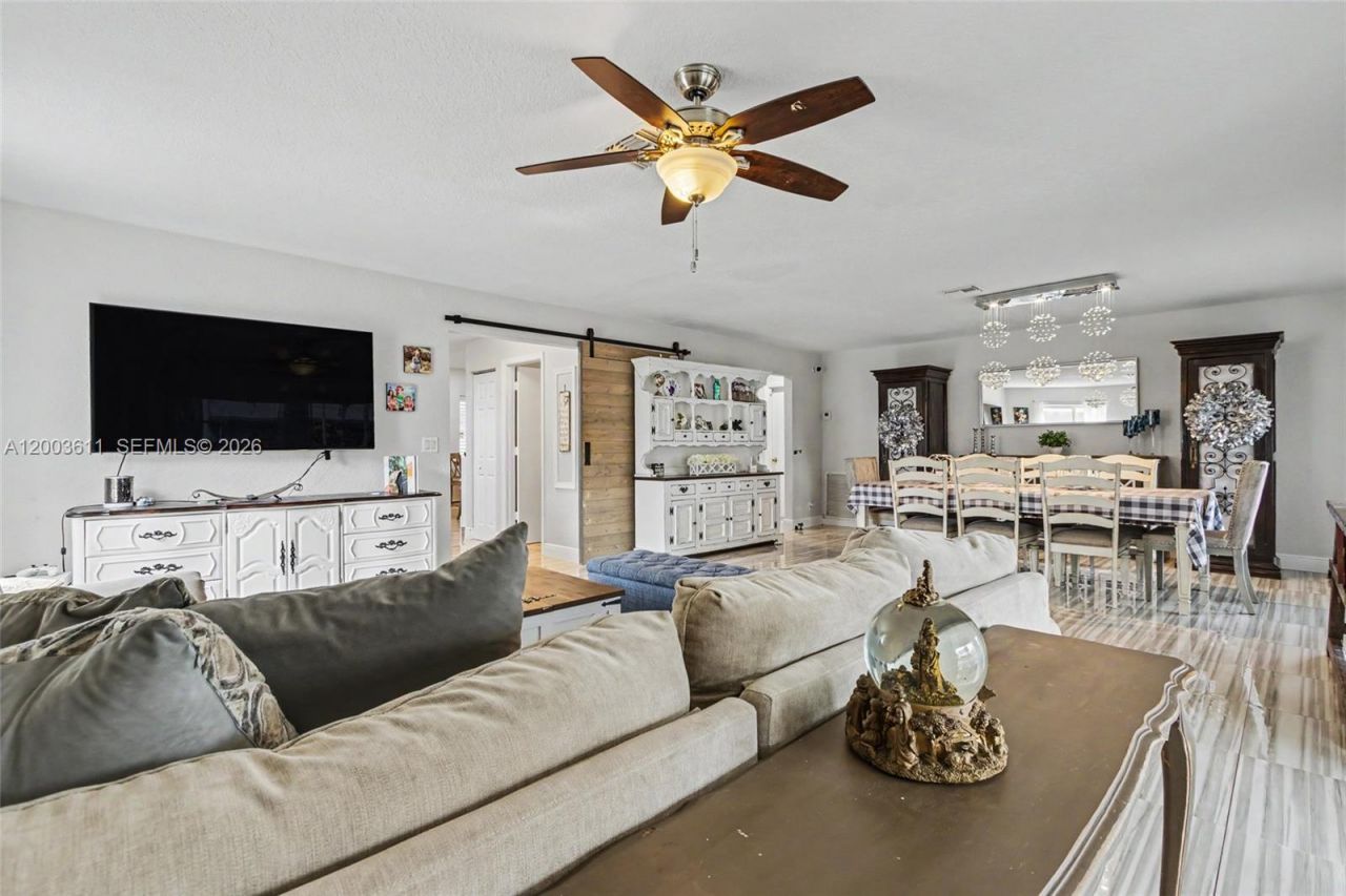 7941 NW 3rd Pl , Plantation, FL 33324 Photo