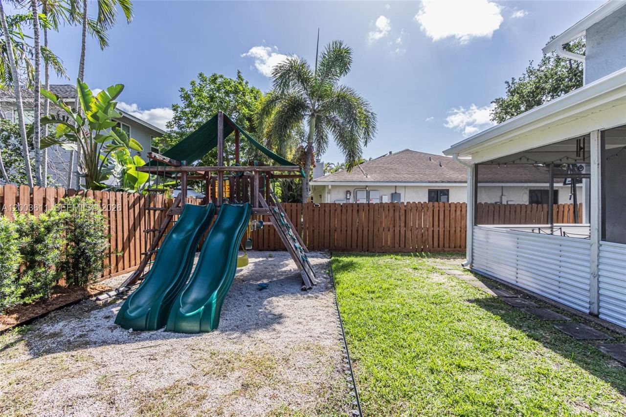7941 NW 3rd Pl, Plantation, FL 33324 Photo