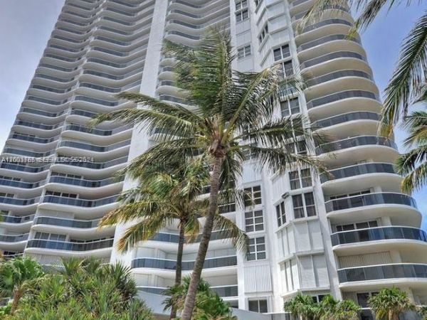 16711 Collins Ave , Unit 602, Sunny Isles Beach, FL 33160