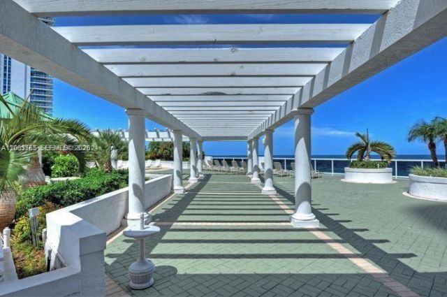 16711 Collins Ave, Unit 602, Sunny Isles Beach, FL 33160 Photo