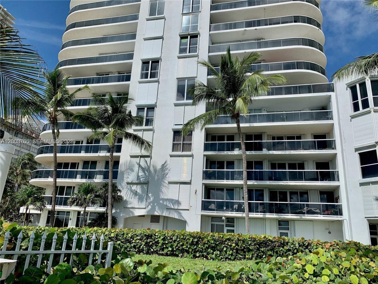 16711 Collins Ave, Unit 602, Sunny Isles Beach, FL 33160 Photo