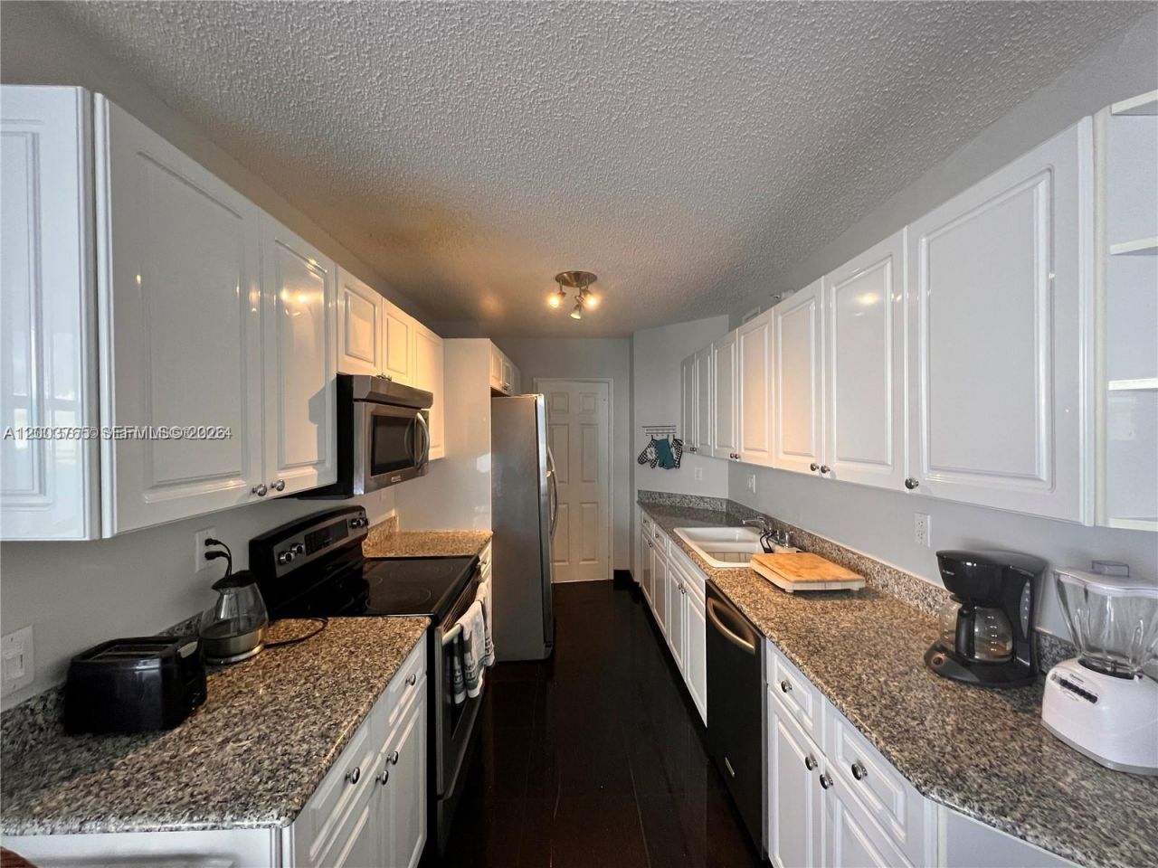 16711 Collins Ave, Unit 602, Sunny Isles Beach, FL 33160 Photo