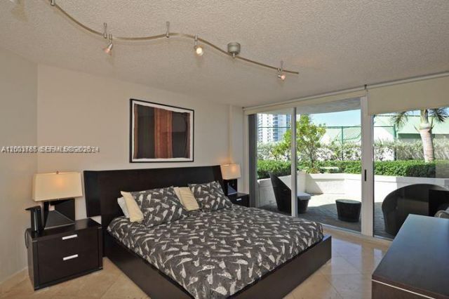 16711 Collins Ave, Unit 602, Sunny Isles Beach, FL 33160 Photo
