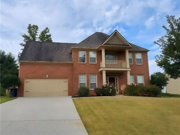 2687 High Creek Run , Dacula, GA 30019