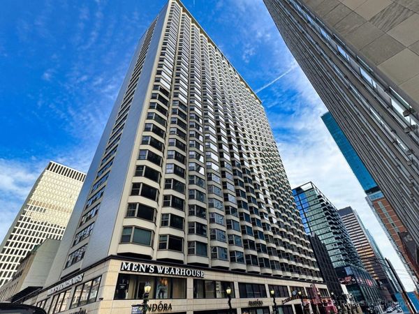 535 N Michigan Avenue , Unit 2703, Chicago, IL 60611
