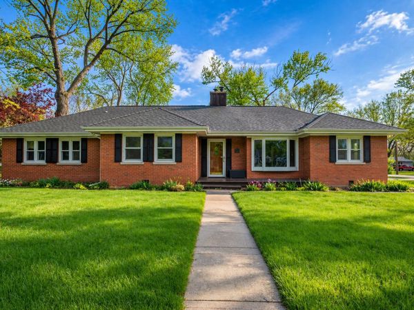 5536 Howard Avenue , La Grange Highlands, IL 60525