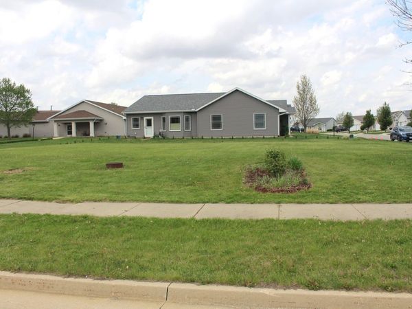 1 Liberty Lane, Clinton, IL 61727