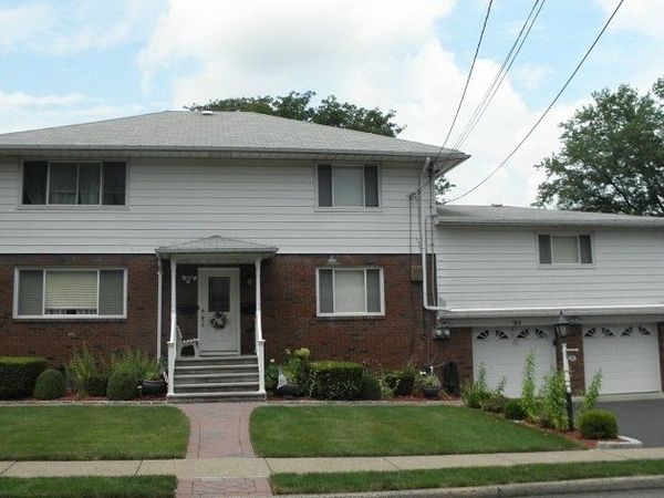 144 Raphael Rd, Totowa, NJ 07512