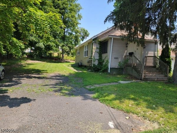 223 Halsey Rd, Unit 3, Parsippany-Troy Hills, NJ 07054