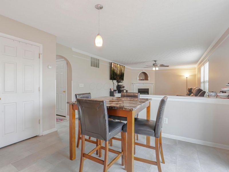 8227 Orange Station Loop, Lewis Center, OH 43035 Photo 15