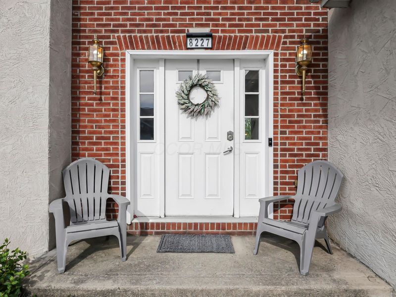 8227 Orange Station Loop, Lewis Center, OH 43035 Photo 4