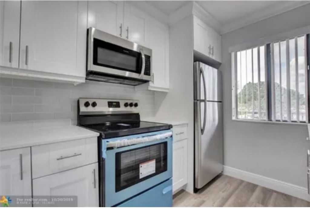 4110 Tivoli Court, Unit 202, Lake Worth, FL 33467 Photo