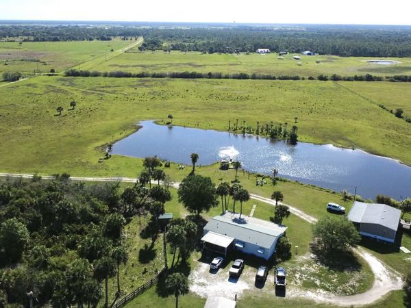 8121 NW 58th Lane, Okeechobee, FL 34972