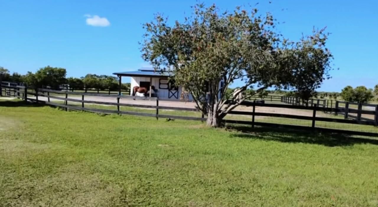 8121 NW 58th Lane, Okeechobee, FL 34972 Photo