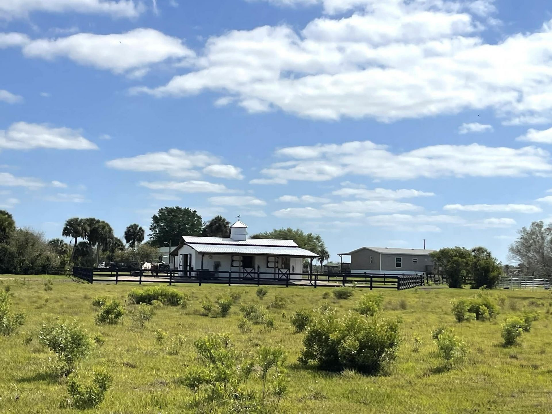 8121 NW 58th Lane, Okeechobee, FL 34972 Photo