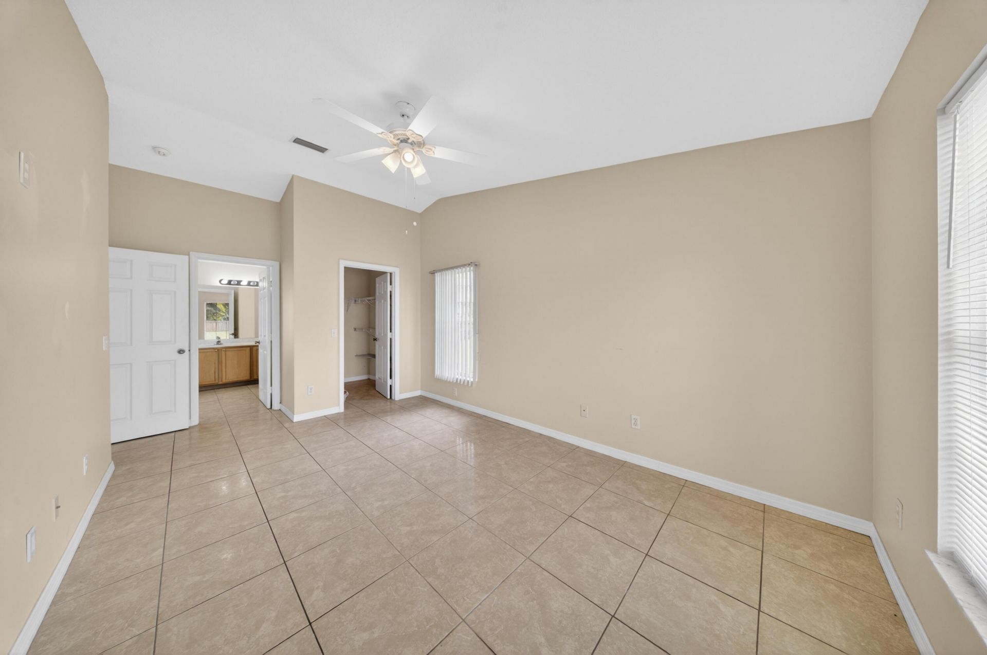 1044 SW Payne Avenue, Port Saint Lucie, FL 34953 Photo