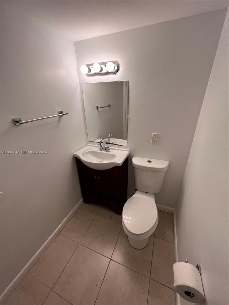 15221 NE 6th Ave , Unit A104, Miami, FL 33162 Photo