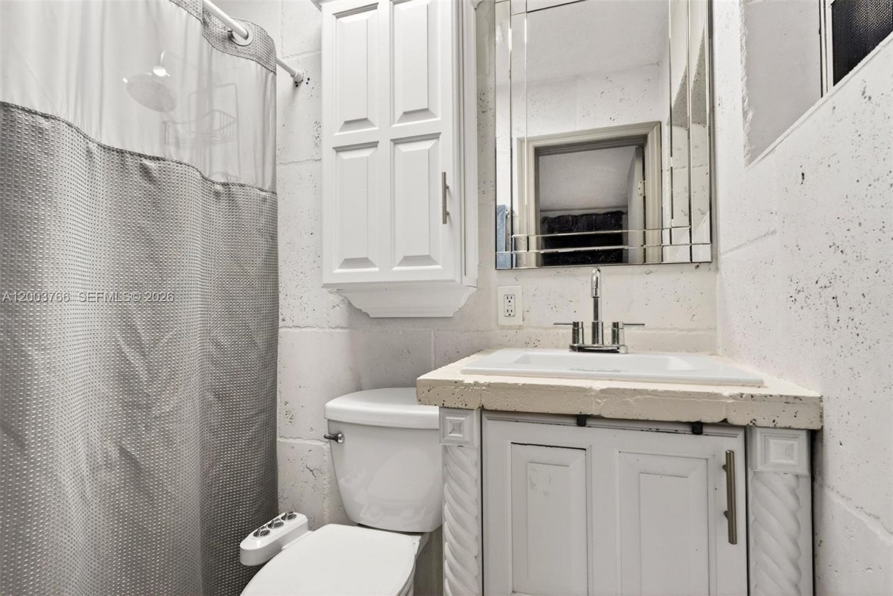 6551 Sherman St , Hollywood, FL 33024 Photo