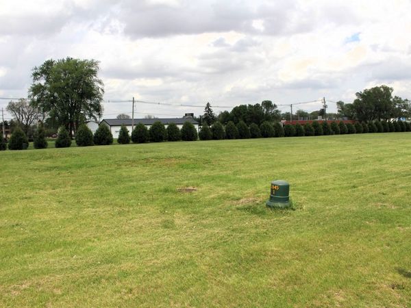 32 Liberty Lane, Clinton, IL 61727